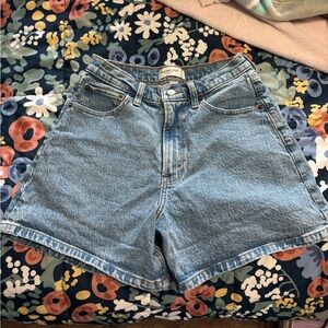 Abercrombie & Fitch shorts